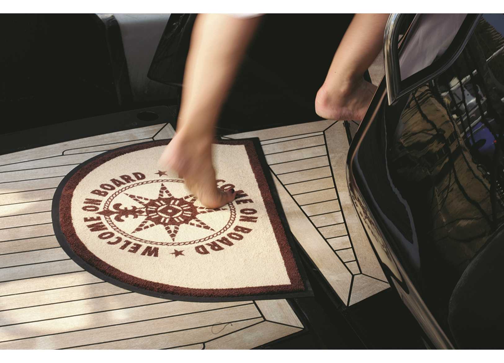 Round Mat MB Board Brown 70x50-img5801900_.jpg