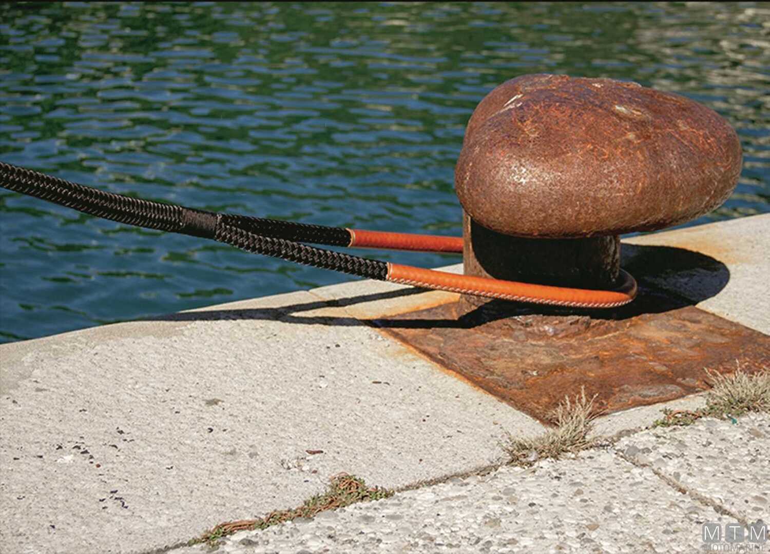 Treccia Ormeggio Nera con Gassa Cuoio Marrone 75cm Ø24mm 20m-img3101926_4.jpg