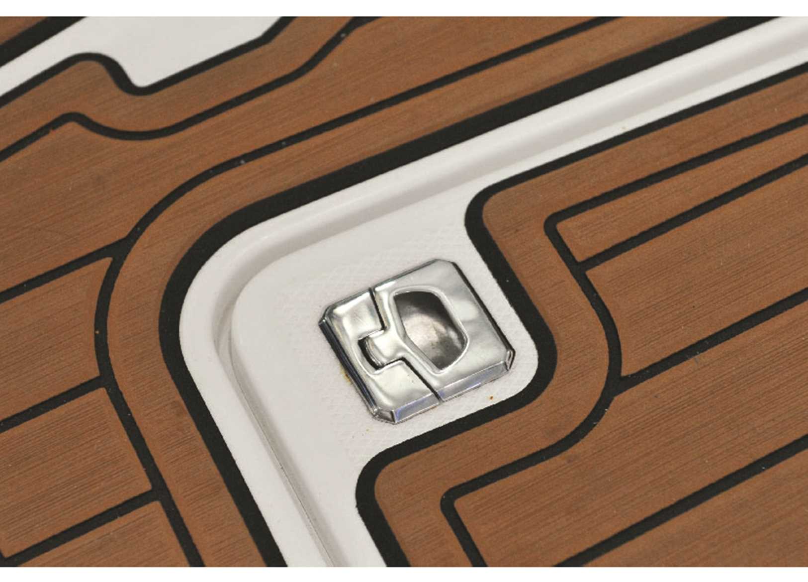 Chiusura a Spinta M-town 57x57mm Acciaio Inox 316-img0342252_.jpg