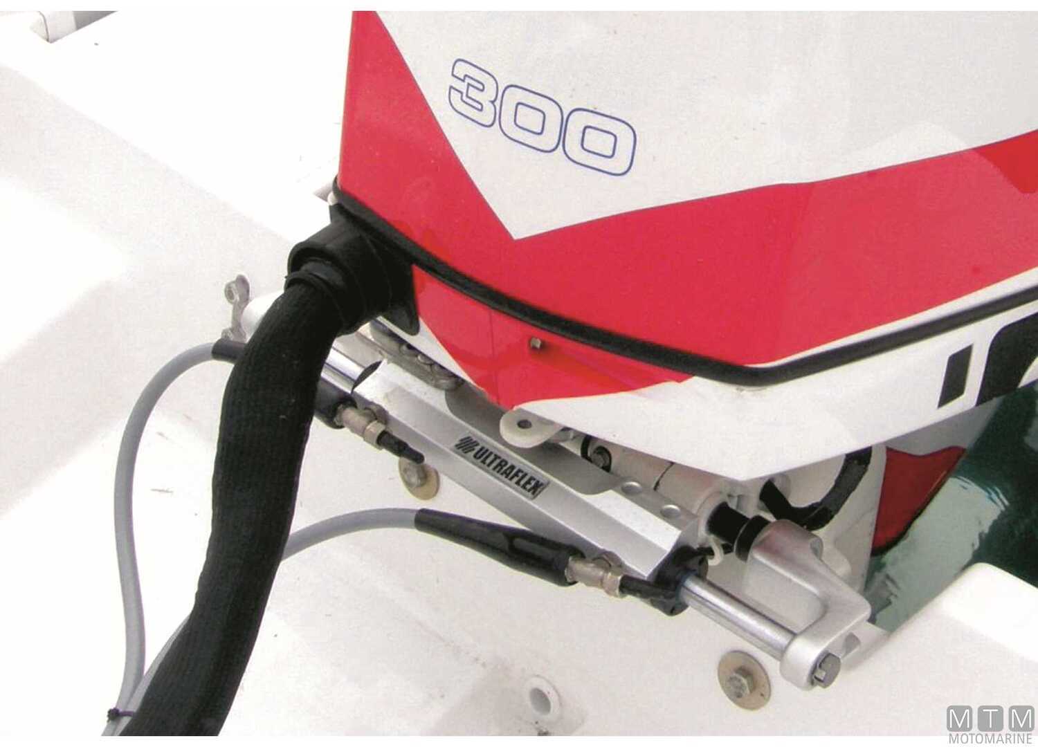 Cilindro Timoneria Ultraflex UC130-SVS/2-img4655512_2.jpg