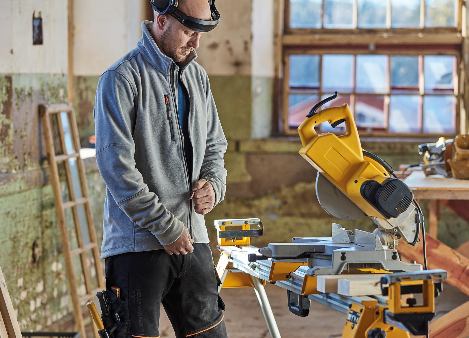 H/h Ww Chelsea Evolution Cargo Pants 990 Black 50-img3041492_3.jpg