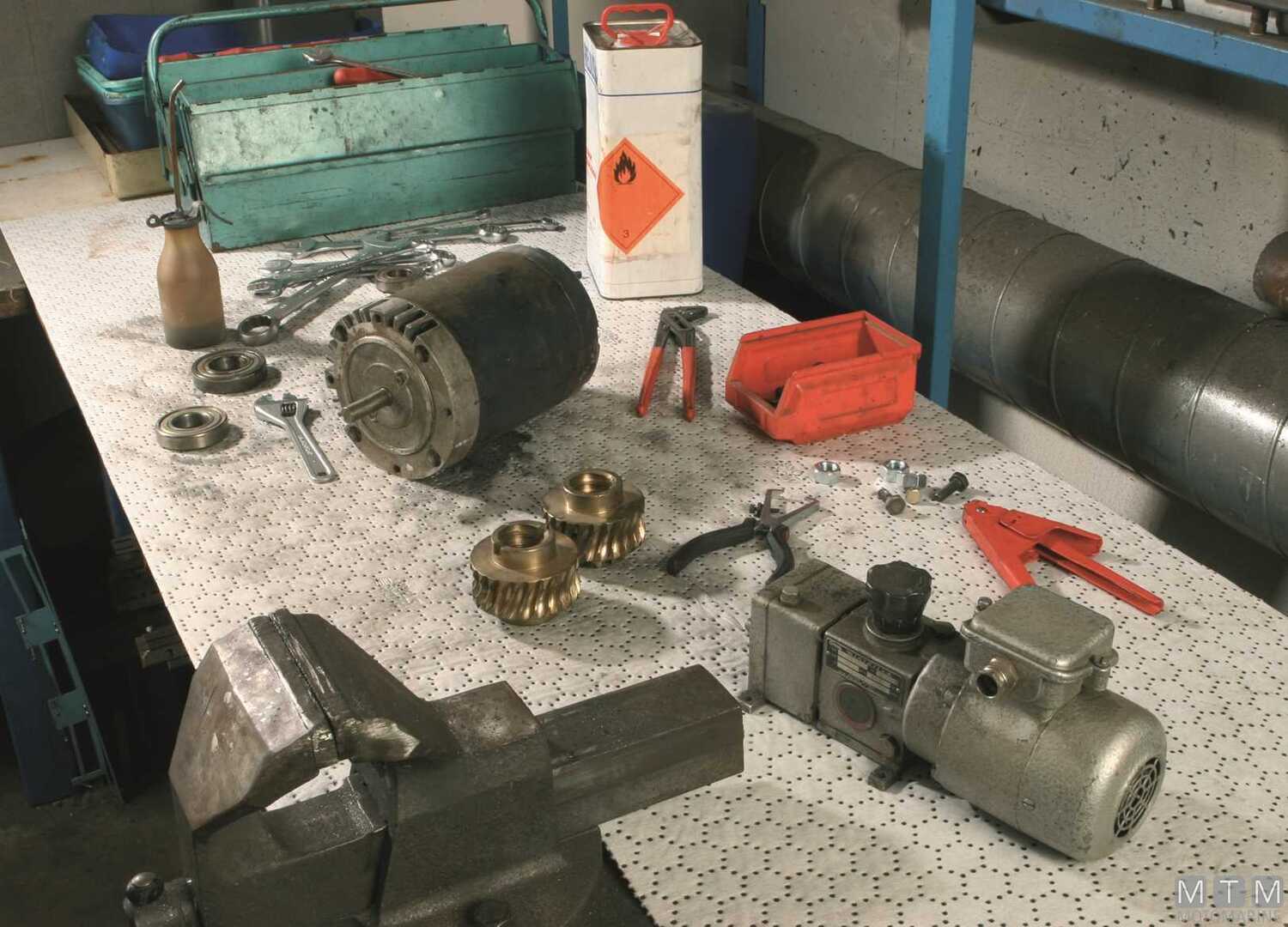 Panno Assorbente Idrocarburi 48x43cm h3mm-img5709201_1.jpg