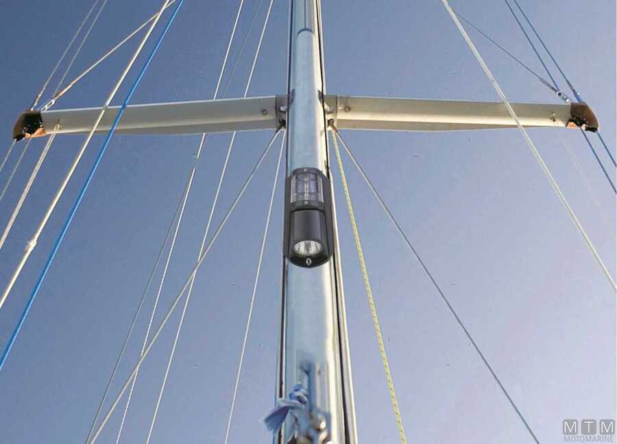 Faro da Coperta A-line Combilight-img2110815_.jpg