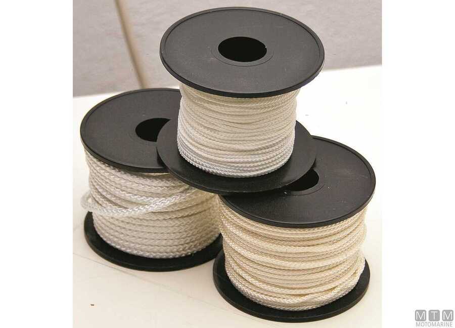Polyester All White Spools-img3105901.jpg