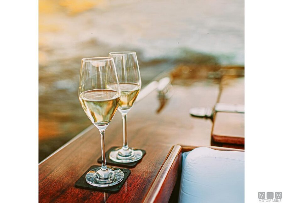 Set 2 Calici Magnetici da Champagne in Cristallo-img5802621_3.jpg