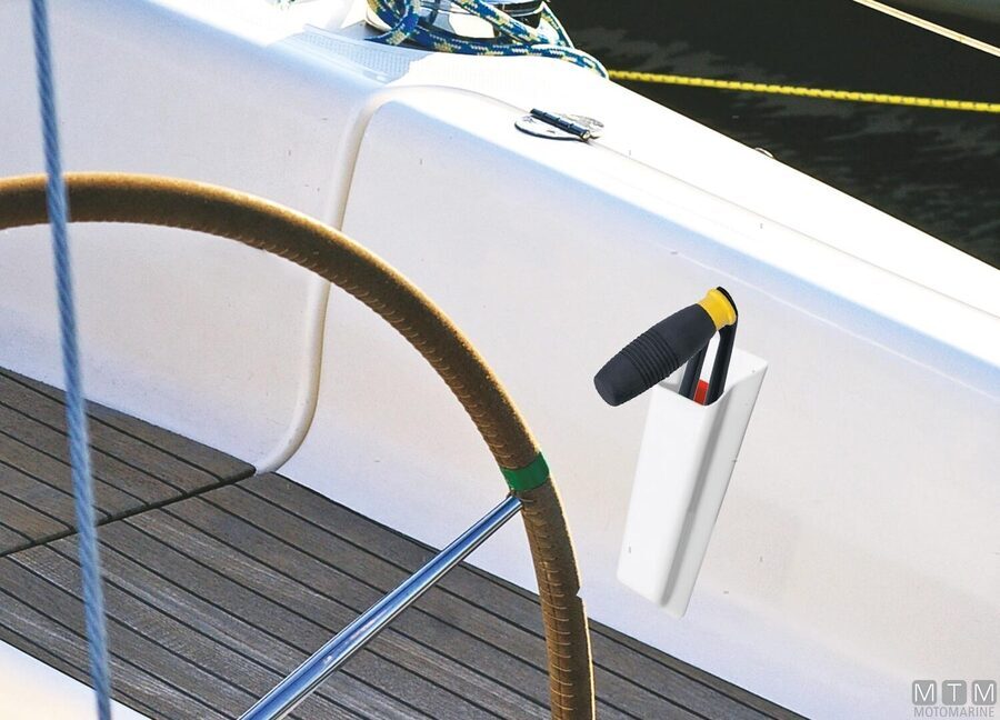 AA Winch Handle Holder-img3840030_3.jpg