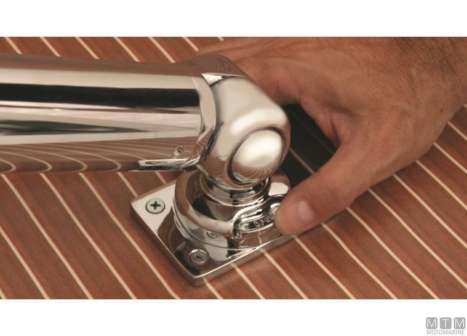 Click Adjustable Rod Holder Chromed Brass-img0800048_1.jpg