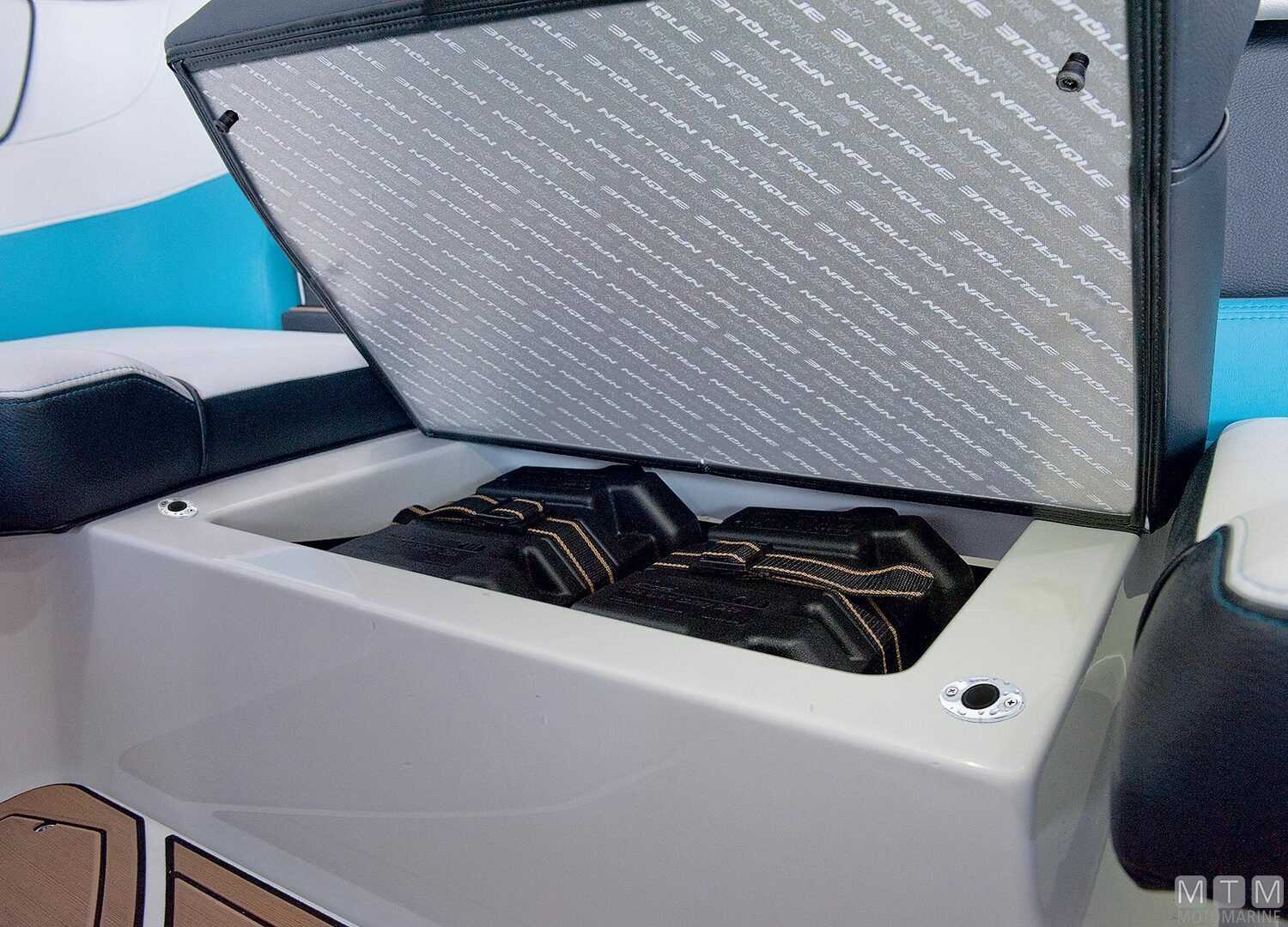 Arresto a Spinta Incassato Snap-in Ø28mm h26mm Cornice Acciaio Inox-img0342770_5.jpg