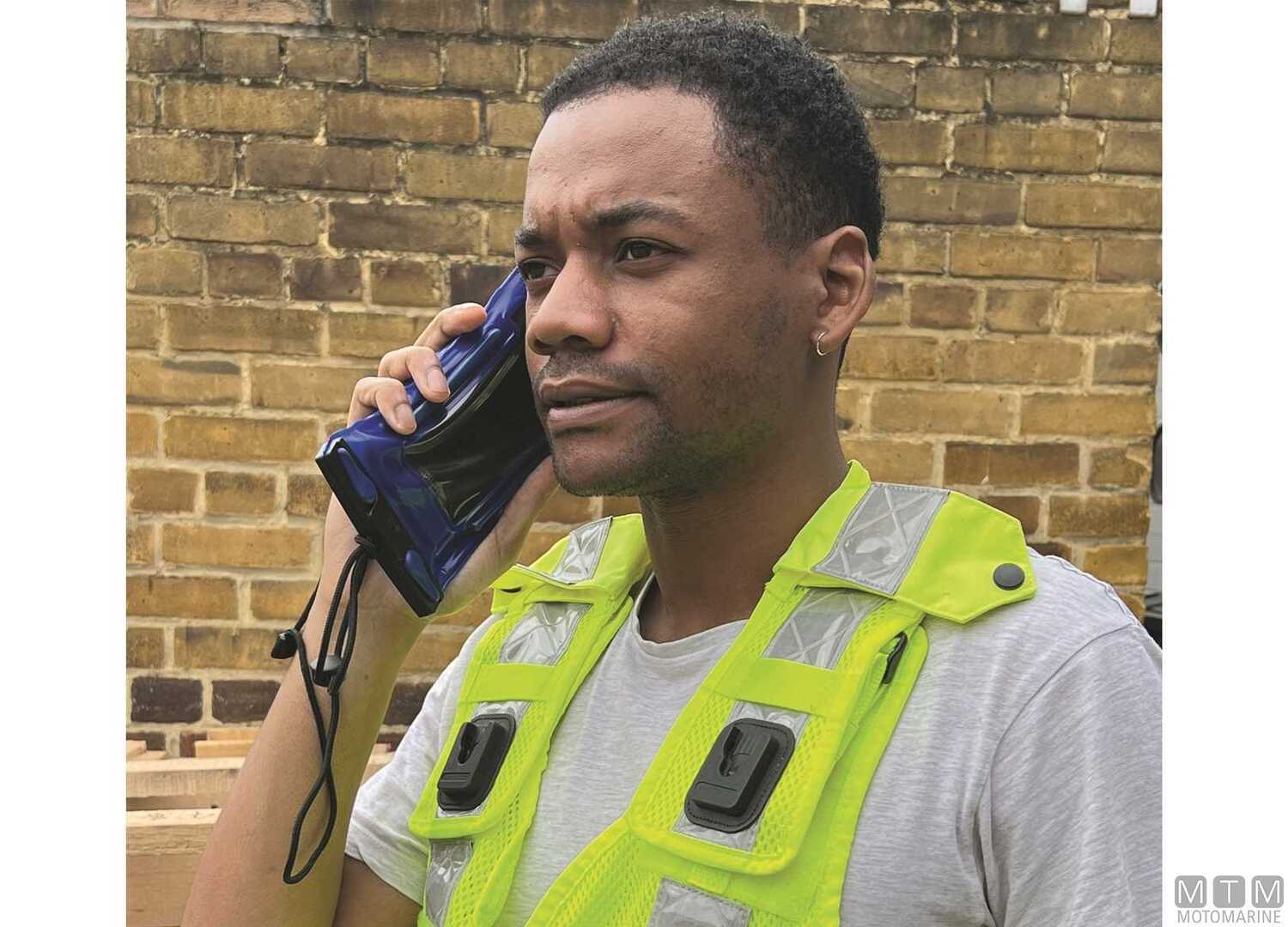 Busta Imperm Aquapac Phone Max Impact-img3030350_1.jpg