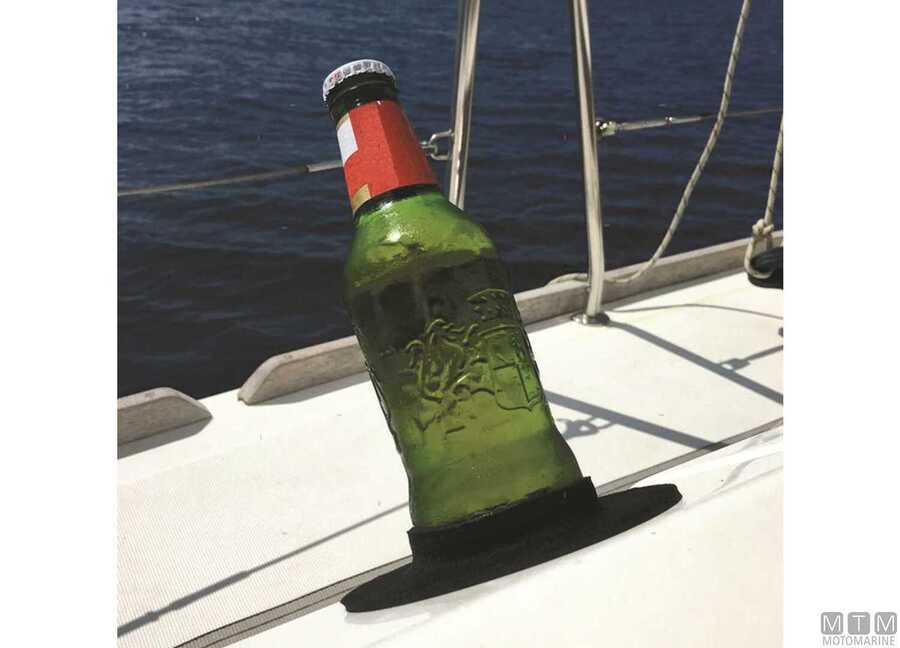 Portabicchieri a Ventosa Vacuumi-img5805058_2.jpg